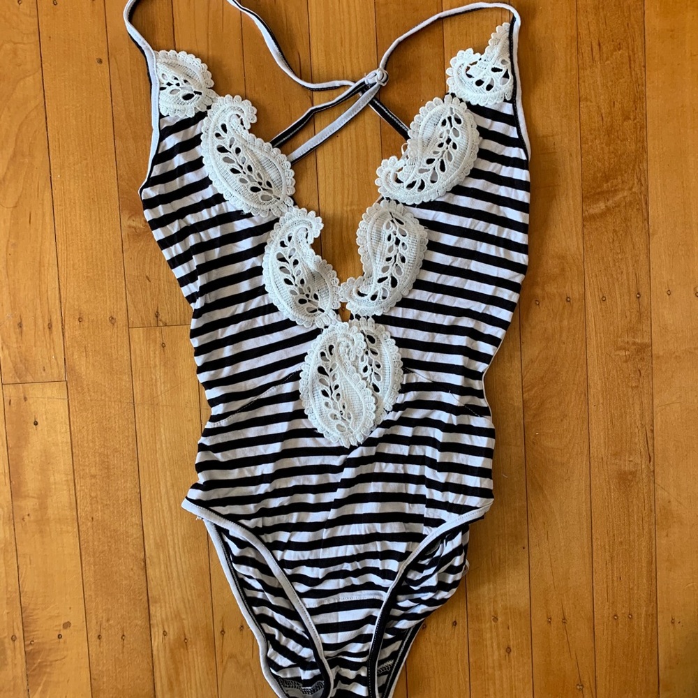 NWT Striped Low Back Bodysuit with Paisley